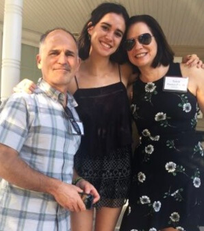 Emma Pasarow with her parents